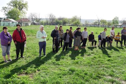 Acţiune filantropică la Centrul Medico-Social din localitatea Pechea, judeţul Galaţi – fotografia 13