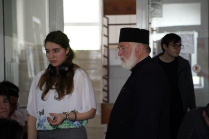 O nouă acţiune de donare de sânge a preoţilor, tinerilor şi credincioşilor din Tecuci – fotografia 26