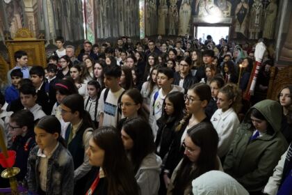 Etapa judeţeană a Olimpiadei de Religie în Galaţi şi Brăila – fotografia 14