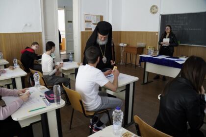 Etapa judeţeană a Olimpiadei de Religie în Galaţi şi Brăila – fotografia 42