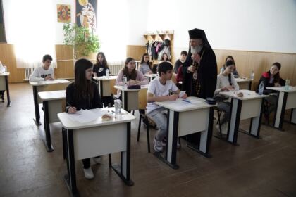 Etapa judeţeană a Olimpiadei de Religie în Galaţi şi Brăila – fotografia 44