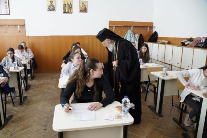 Etapa judeţeană a Olimpiadei de Religie în Galaţi şi Brăila – fotografia 46