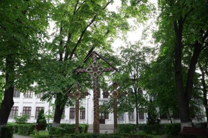 Olimpiada interdisciplinară „Cultură şi spiritualitate românească“ în Arhiepiscopia Dunării de Jos – fotografia 3