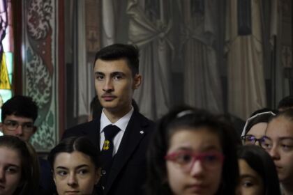 Olimpiada interdisciplinară „Cultură şi spiritualitate românească“ în Arhiepiscopia Dunării de Jos – fotografia 8