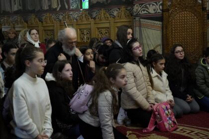 Olimpiada interdisciplinară „Cultură şi spiritualitate românească“ în Arhiepiscopia Dunării de Jos – fotografia 12