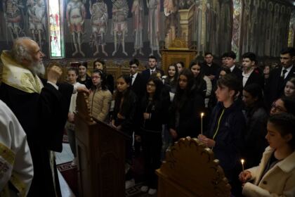 Olimpiada interdisciplinară „Cultură şi spiritualitate românească“ în Arhiepiscopia Dunării de Jos – fotografia 25