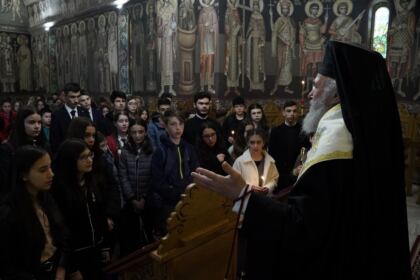 Olimpiada interdisciplinară „Cultură şi spiritualitate românească“ în Arhiepiscopia Dunării de Jos – fotografia 28
