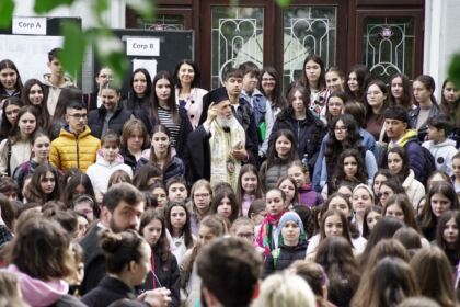 Olimpiada interdisciplinară „Cultură şi spiritualitate românească“ în Arhiepiscopia Dunării de Jos – fotografia 45