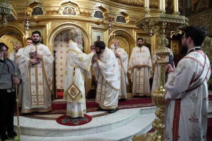 Slujire arhierească şi vizite misionare în Duminica Sfintei Cuvioase Maria Egipteanca în Arhiepiscopia Dunării de Jos – fotografia 25