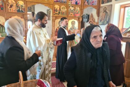 Slujire arhierească şi vizite misionare în Duminica Sfintei Cuvioase Maria Egipteanca în Arhiepiscopia Dunării de Jos – fotografia 2