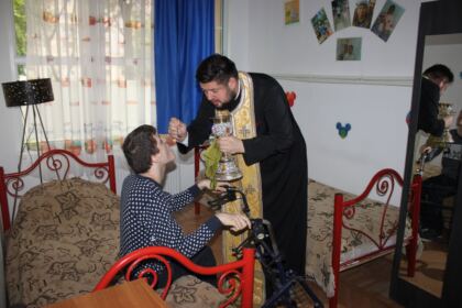 Acţiuni social-filantropice desfăşurate de Parohia „Sfânta Cuvioasă Parascheva“ din Galați – fotografia 30