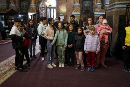Conferinţă preoţească şi debutul programului social-filantropic „Ne înnoim de Sfintele Paşti“ – fotografia 23