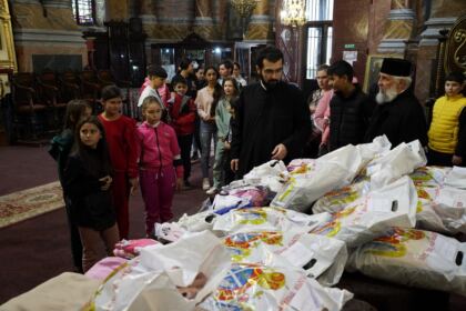 Conferinţă preoţească şi debutul programului social-filantropic „Ne înnoim de Sfintele Paşti“ – fotografia 24