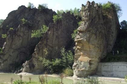 O zi de vacanță pe meleaguri vrâncene pentru 14 copii din Brăila – fotografia 6