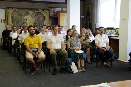 Slujire arhierească şi vizita unui grup de studenți germani în Eparhia Dunării de Jos – fotografia 49