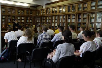 Slujire arhierească şi vizita unui grup de studenți germani în Eparhia Dunării de Jos – fotografia 57