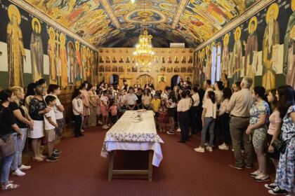 Activităţile de vacanţă pentru copii continuă în Arhiepiscopia Dunării de Jos – fotografia 11