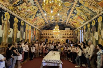 Activităţile de vacanţă pentru copii continuă în Arhiepiscopia Dunării de Jos – fotografia 18