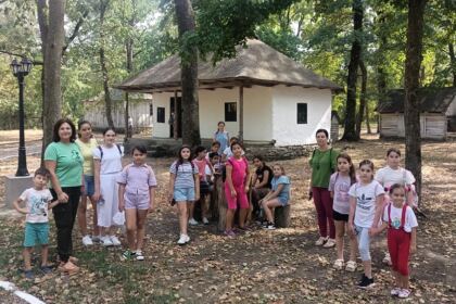 Bucurii și amintiri frumoase pentru copiii din Parohia Ianca 1, judeţul Brăila – fotografia 1