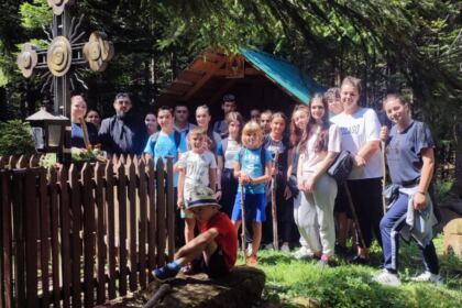 Tabără în Bucovina pentru 20 de copii din Parohia Perişoru – fotografia 11