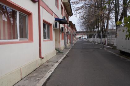 Rugăciune şi binecuvântare în Penitenciarul Brăila – fotografia 3
