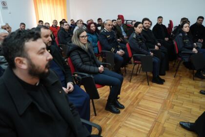 Rugăciune şi binecuvântare în Penitenciarul Brăila – fotografia 35