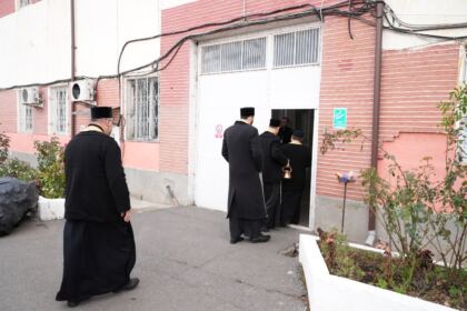 Rugăciune şi binecuvântare în Penitenciarul Brăila – fotografia 53