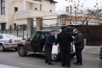 Ajutoare oferite persoanelor vârstnice din cadrul unui azil din Brăila – fotografia 15