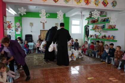 Zi de mare bucurie pentru copiii de la Grădiniţa parohială „Familia“ – fotografia 7