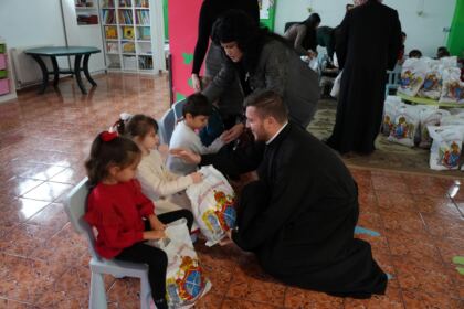 Zi de mare bucurie pentru copiii de la Grădiniţa parohială „Familia“ – fotografia 22