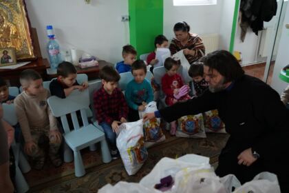 Zi de mare bucurie pentru copiii de la Grădiniţa parohială „Familia“ – fotografia 23