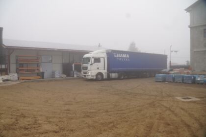 Daruri de sfintele sărbători pentru familiile sinistrate din judeţul Galaţi – fotografia 6