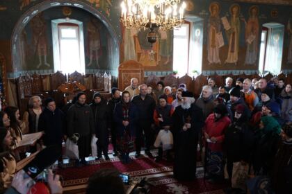 Daruri de sfintele sărbători pentru familiile sinistrate din judeţul Galaţi – fotografia 61