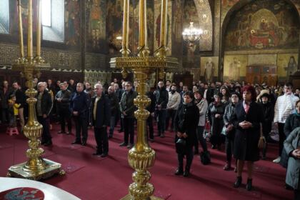 Rugăciune şi filantropie pentru semenii bolnavi – fotografia 18