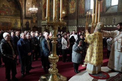 Rugăciune şi filantropie pentru semenii bolnavi – fotografia 28