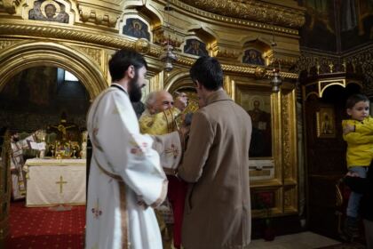 Rugăciune şi filantropie pentru semenii bolnavi – fotografia 31