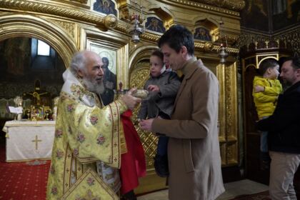 Rugăciune şi filantropie pentru semenii bolnavi – fotografia 32