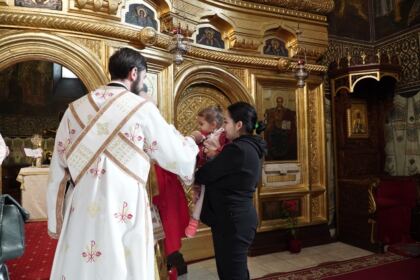 Rugăciune şi filantropie pentru semenii bolnavi – fotografia 34