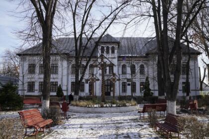 Eveniment dedicat Zilei Culturii Naţionale la Seminarul Teologic „Sfântul Andrei“ din Galaţi – fotografia 1