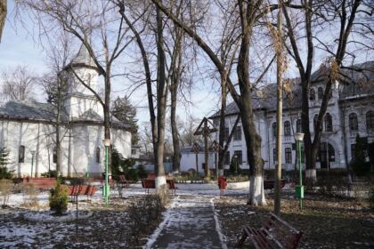 Eveniment dedicat Zilei Culturii Naţionale la Seminarul Teologic „Sfântul Andrei“ din Galaţi – fotografia 2