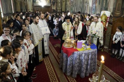 Eveniment dedicat Zilei Culturii Naţionale la Seminarul Teologic „Sfântul Andrei“ din Galaţi – fotografia 26