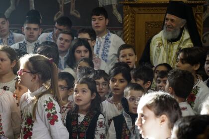 Eveniment dedicat Zilei Culturii Naţionale la Seminarul Teologic „Sfântul Andrei“ din Galaţi – fotografia 37