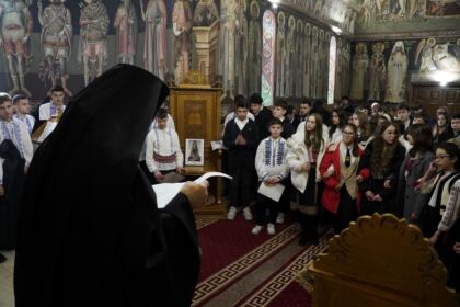Eveniment dedicat Zilei Culturii Naţionale la Seminarul Teologic „Sfântul Andrei“ din Galaţi – fotografia 49