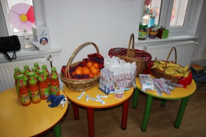 Activităţi instructiv-educative şi medicale în Parohia gălăţeană „Sf. Trei Ierarhi“ – fotografia 27