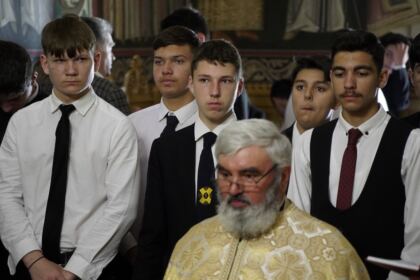 Curs festiv şi revedere după zece ani la Seminarul Teologic „Sf. Andrei“ – fotografia 13
