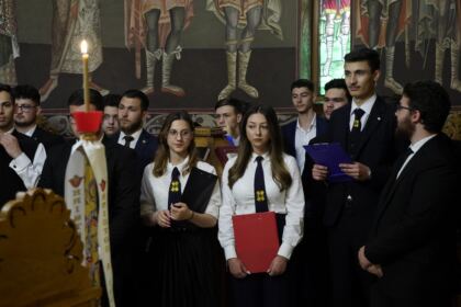 Curs festiv şi revedere după zece ani la Seminarul Teologic „Sf. Andrei“ – fotografia 29