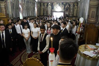 Curs festiv şi revedere după zece ani la Seminarul Teologic „Sf. Andrei“ – fotografia 31