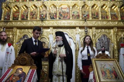Curs festiv şi revedere după zece ani la Seminarul Teologic „Sf. Andrei“ – fotografia 37