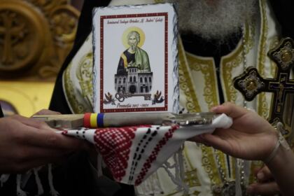 Curs festiv şi revedere după zece ani la Seminarul Teologic „Sf. Andrei“ – fotografia 41