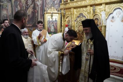Curs festiv şi revedere după zece ani la Seminarul Teologic „Sf. Andrei“ – fotografia 44
